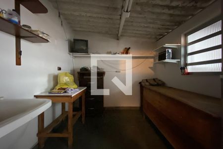 Casa à venda com 160m², 2 quartos e 2 vagasÁrea de Serviço