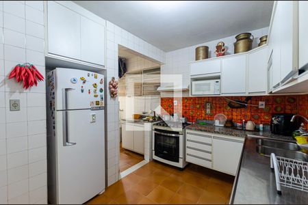 Casa para alugar com 218m², 4 quartos e 3 vagasCozinha