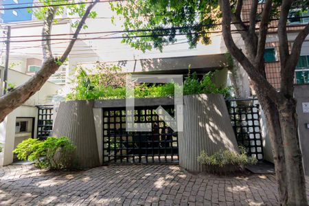 Casa para alugar com 560m², 3 quartos e 3 vagasGaragem