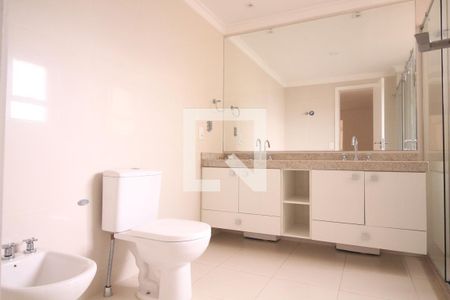 Apartamento para alugar com 250m², 4 quartos e 4 vagasBanheiro da Suíte