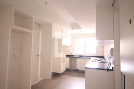Apartamento para alugar com 250m², 4 quartos e 4 vagasCozinha