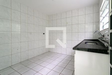 Casa para alugar com 150m², 3 quartos e 3 vagas Casa para alugar com 150m², 3 quartos e 3 vagasCozinha