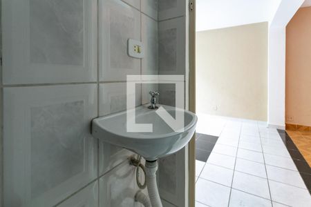 Casa para alugar com 150m², 3 quartos e 3 vagas Casa para alugar com 150m², 3 quartos e 3 vagasLavabo