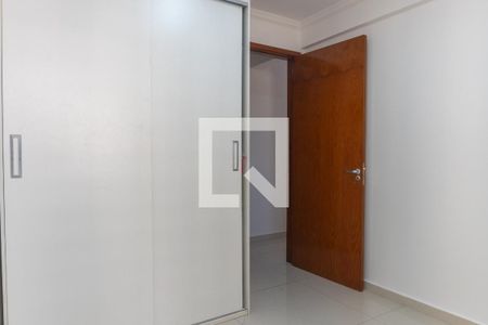 Quarto de apartamento para alugar com 2 quartos, 65m² em Guará Ii, Brasília