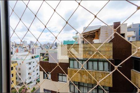 Vista de apartamento para alugar com 3 quartos, 180m² em Buritis, Belo Horizonte