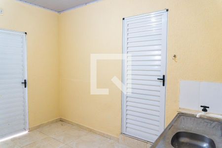 Cozinha de casa para alugar com 1 quarto, 45m² em Jardim Oriental, São Paulo