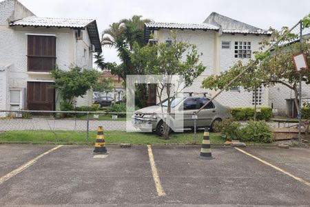 Garagem de apartamento para alugar com 2 quartos, 65m² em Canasvieiras, Florianópolis