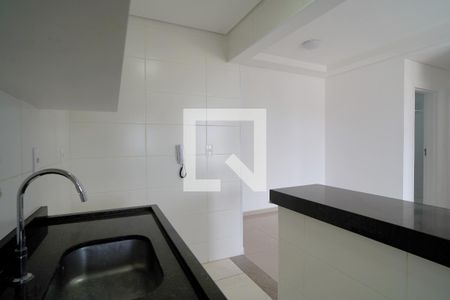 Apartamento para alugar com 70m², 2 quartos e 2 vagasCozinha