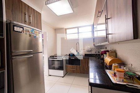 Apartamento à venda com 92m², 2 quartos e 1 vaga Apartamento à venda com 92m², 2 quartos e 1 vagaCozinha