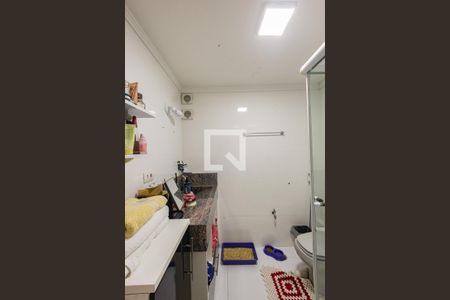 Apartamento à venda com 92m², 2 quartos e 1 vaga Apartamento à venda com 92m², 2 quartos e 1 vagaBanheiro Suite