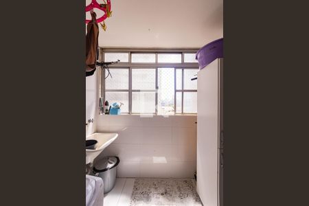 Apartamento à venda com 92m², 2 quartos e 1 vaga Apartamento à venda com 92m², 2 quartos e 1 vagaÁrea de Serviço