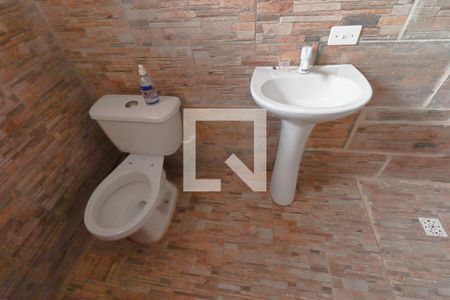 Casa de condomínio para alugar com 140m², 3 quartos e 2 vagasBanheiro da Suite 3