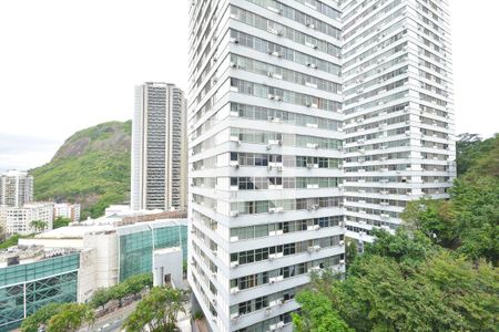 Apartamento à venda com 94m², 3 quartos e 1 vagaVista