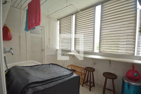 Apartamento à venda com 94m², 3 quartos e 1 vagaDetalhe da área de serviço