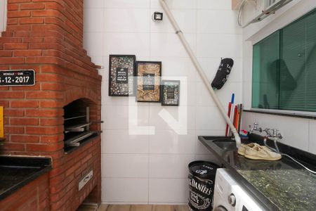 Casa à venda com 110m², 3 quartos e 2 vagasÁrea de Serviço