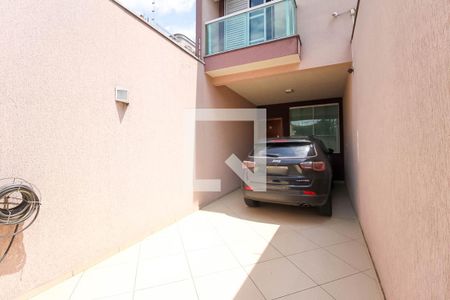 Casa à venda com 110m², 3 quartos e 2 vagasGaragem
