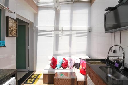 Casa à venda com 110m², 3 quartos e 2 vagasÁrea de Serviço