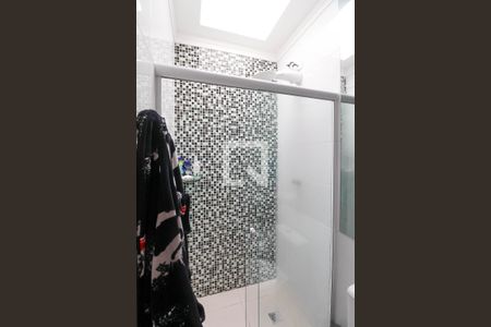 Casa à venda com 110m², 3 quartos e 2 vagasBanheiro da Suíte 2