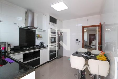 Casa à venda com 110m², 3 quartos e 2 vagasCozinha