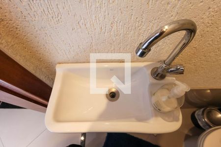 Lavabo de casa à venda com 3 quartos, 110m² em Jardim Ana Rosa, São Paulo