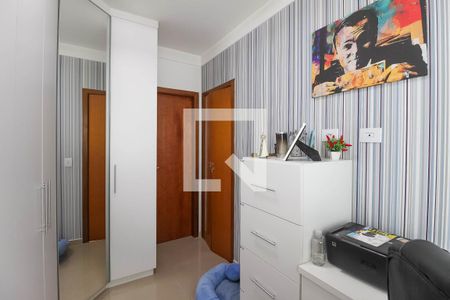 Casa à venda com 110m², 3 quartos e 2 vagasQuarto 2 - Suíte