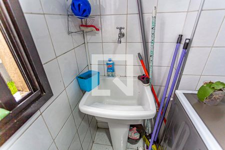 Apartamento à venda com 62m², 2 quartos e 1 vagaDetalhe da Cozinha e Área de Serviço