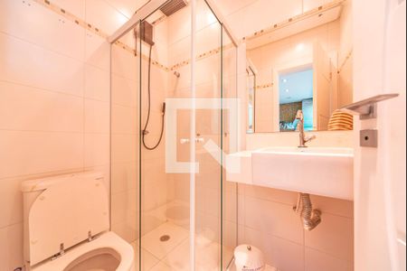 Casa à venda com 409m², 6 quartos e 6 vagasBanheiro da Área Gourmet