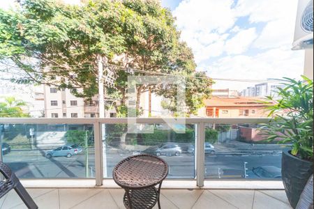 Casa à venda com 409m², 6 quartos e 6 vagasVaranda do Quarto 1