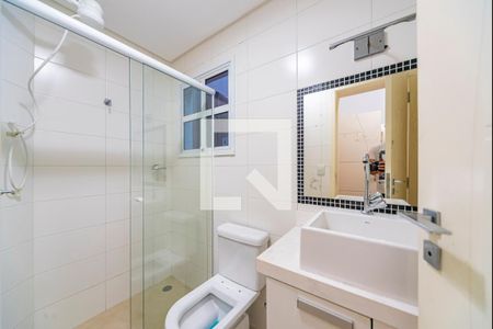 Casa à venda com 409m², 6 quartos e 6 vagasBanheiro do Quarto da Garagem