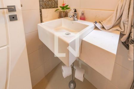 Casa à venda com 409m², 6 quartos e 6 vagasLavabo