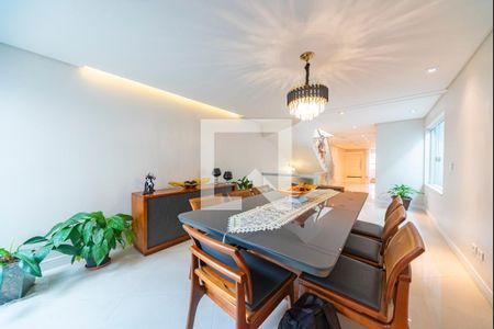 Casa à venda com 409m², 6 quartos e 6 vagasSala de Jantar