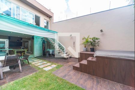 Casa à venda com 409m², 6 quartos e 6 vagasJardim e Jacuzzi