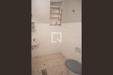 Apartamento para alugar com 78m², 2 quartos e sem vagaBanheiro