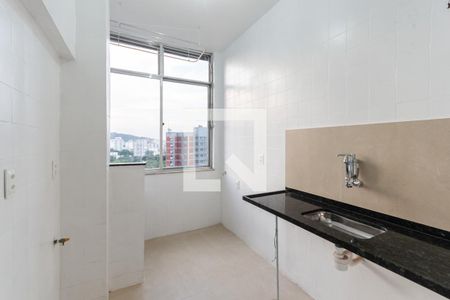 Apartamento à venda com 60m², 2 quartos e sem vagaCozinha e Área de Serviço