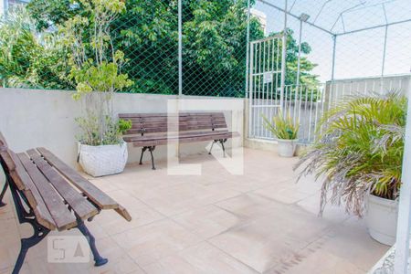 Apartamento à venda com 60m², 2 quartos e sem vagaÁrea comum