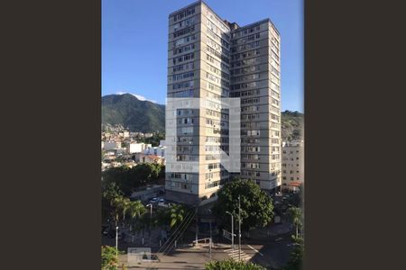 Apartamento à venda com 60m², 2 quartos e sem vagaFachada