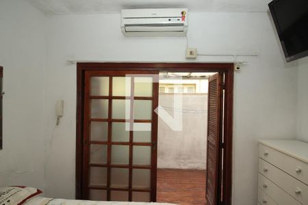Vista da Sala - Quarto de kitnet/studio à venda com 1 quarto, 33m² em Cidade Baixa, Porto Alegre