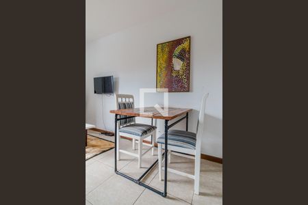 Casa para alugar com 330m², 5 quartos e 2 vagasPrimeira Casa - Sala/Cozinha