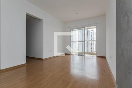 Sala de apartamento para alugar com 3 quartos, 70m² em Vila Mogilar, Mogi das Cruzes