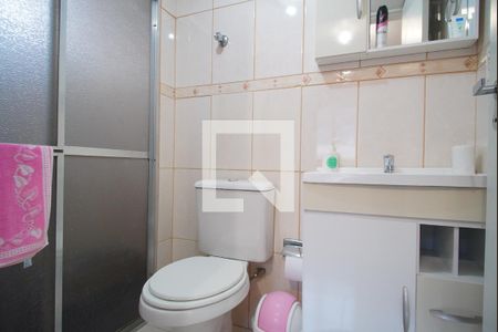 Banheiro de apartamento à venda com 1 quarto, 31m² em Jardim São Pedro, Porto Alegre