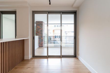 Sala de apartamento à venda com 1 quarto, 89m² em Moema, São Paulo