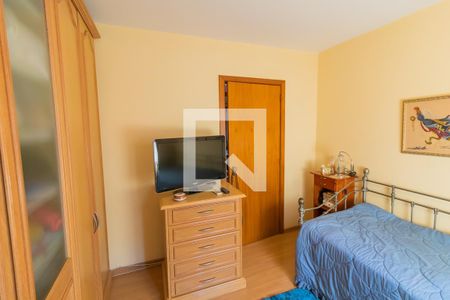 Apartamento à venda com 200m², 3 quartos e 2 vagasQuarto 2