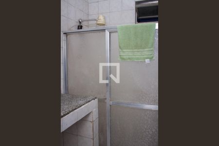 Banheiro  de casa para alugar com 1 quarto, 45m² em Engenheiro Leal, Rio de Janeiro