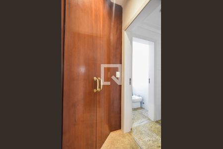 Apartamento para alugar com 314m², 3 quartos e 4 vagasCloset Suíte 01