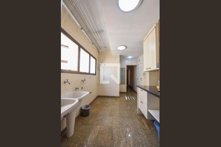 Apartamento para alugar com 314m², 3 quartos e 4 vagasLavanderia