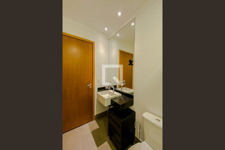 Apartamento para alugar com 55m², 1 quarto e 2 vagas Apartamento para alugar com 55m², 1 quarto e 2 vagasBanheiro