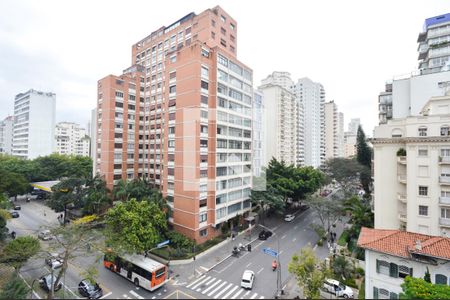Vista da Sala de apartamento para alugar com 2 quartos, 175m² em Higienópolis, São Paulo