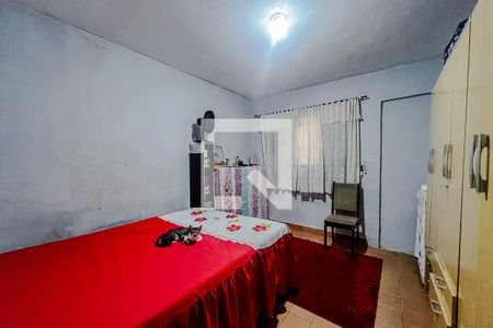 Casa à venda com 180m², 4 quartos e 2 vagasQuarto (Casa 2)