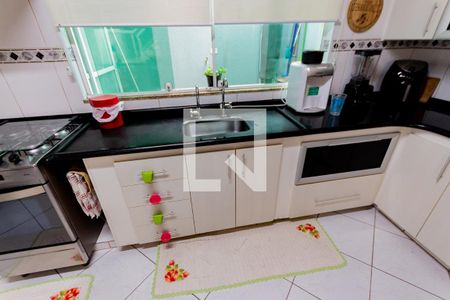 Casa à venda com 120m², 3 quartos e 2 vagas Casa à venda com 120m², 3 quartos e 2 vagasPia