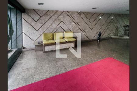 Apartamento à venda com 102m², 3 quartos e 1 vagaFachada e portaria